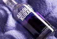 Absolut Kurant vodka (Hương Nho đen)