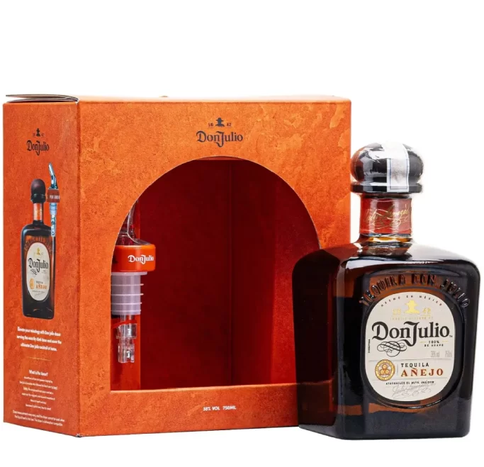 DON JULIO AÑEJO GIFT BOX
