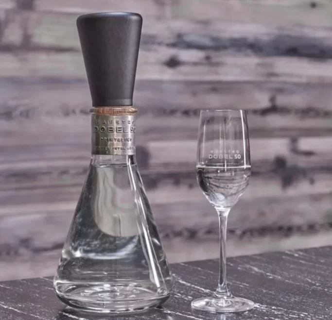 MAESTRO DOBEL 50 CRISTALINO